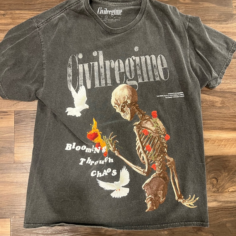 CIVILREGIME tee - men’s medium